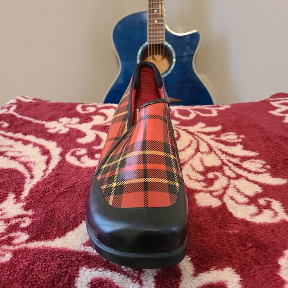 Sperry Women's Red Plaid Rain Shoes - Picture 11 of 15
